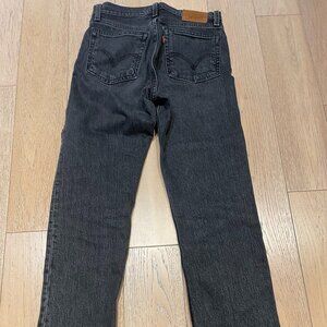 Levi's Woman's Wedgie Straight Leg Jeans Size 24
